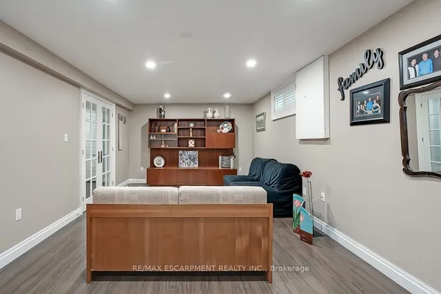 Additional image 32 of 2428 Lakeshore Rd