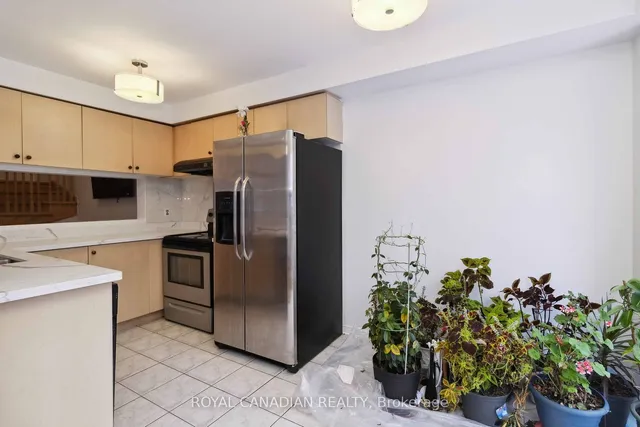 Additional image 16 of 1230 Prestonwood Cres