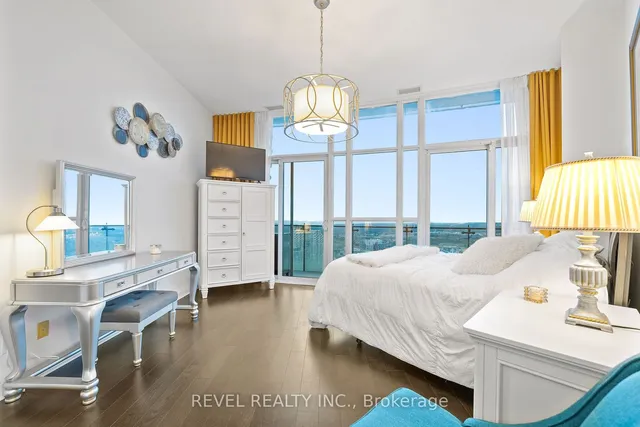 Additional image 31 of 50 Absolute Ave Unit PH3