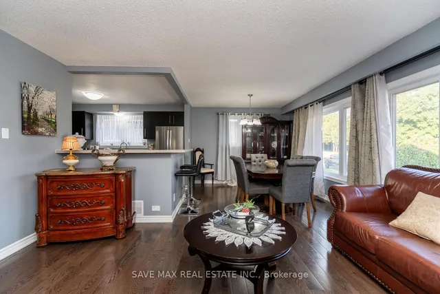 Additional image 10 of 8 Edwin Dr