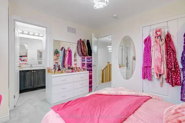 Additional image 27 of 40 Purple Sage Dr