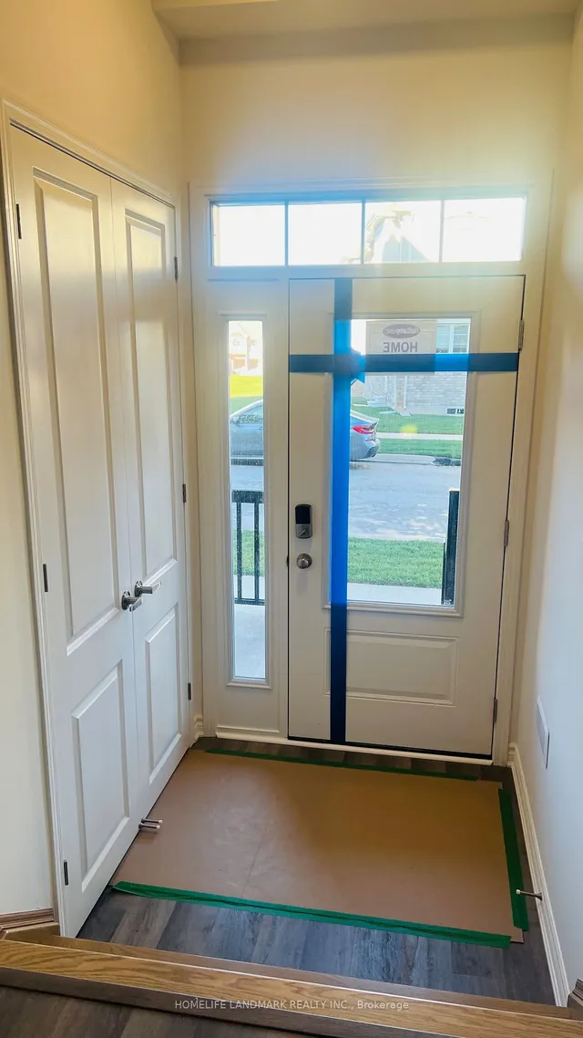 Additional image 2 of 3070 Merrick Rd