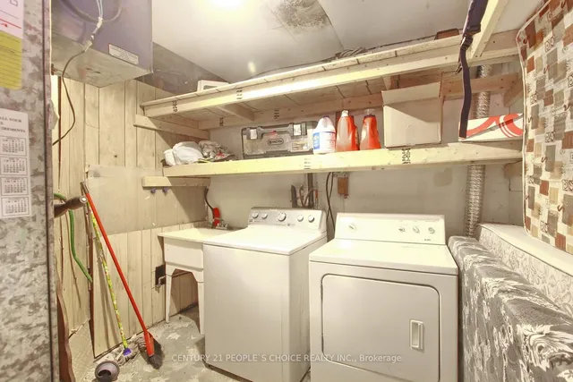 Additional image 33 of 3454 Chipley Cres