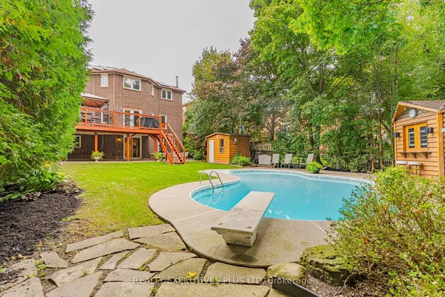 Additional image 35 of 8 Lombardy Cres