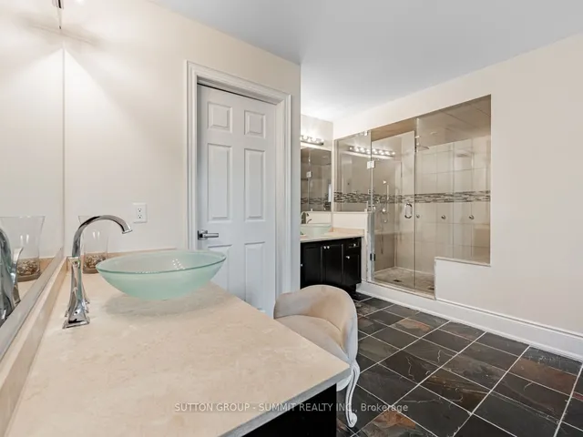 Additional image 26 of 54 Viewmount Cres