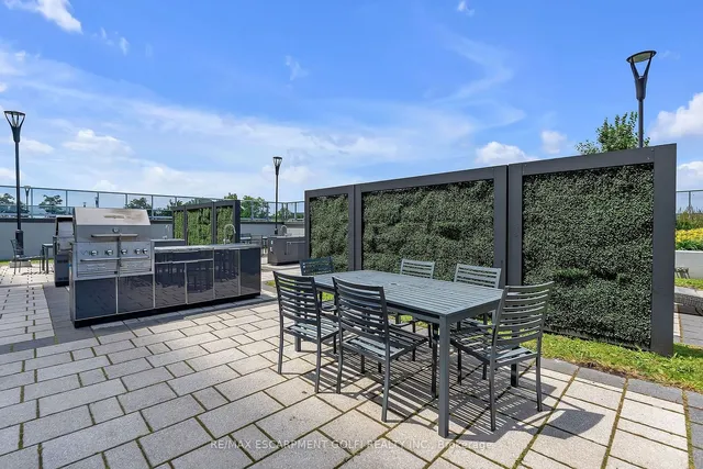 Additional image 29 of 2093 Fairview St Unit 408