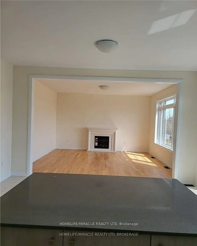 Additional image 3 of 21 Moorcroft Pl