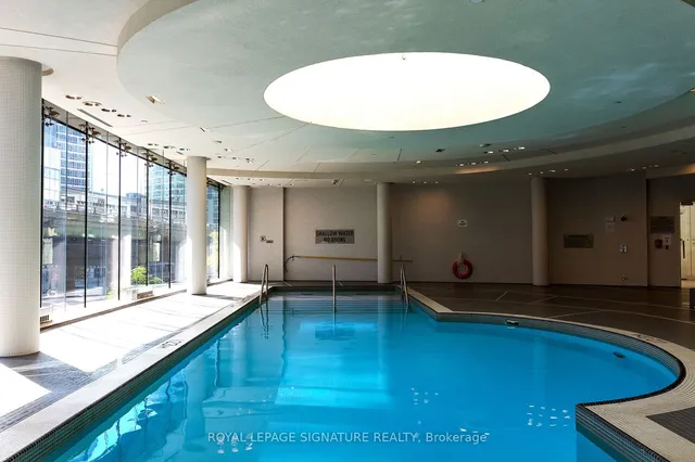 Additional image 40 of 12 York St Unit 4202