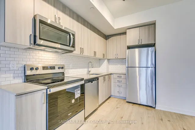 Additional image 9 of 4015 Hickory Dr Unit TH18