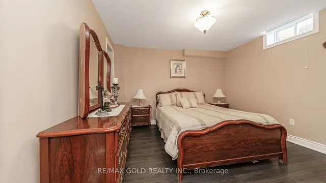 Additional image 20 of 57 Crystal Glen Cres