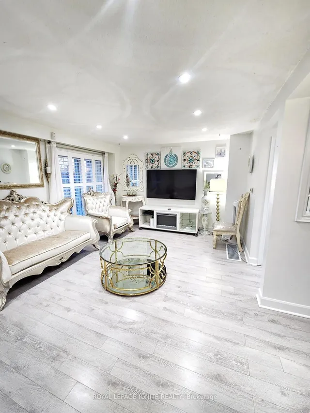 Additional image 6 of 3525 Brandon Gate Dr Unit 54