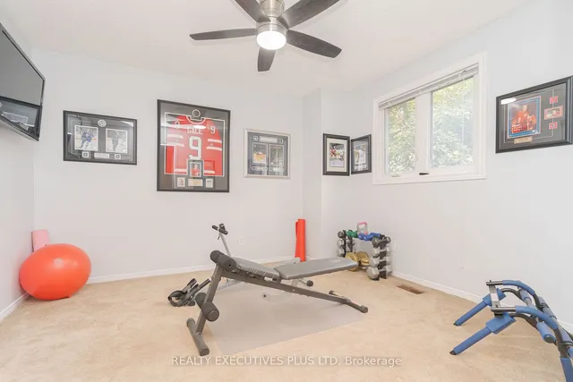 Additional image 18 of 8 Lombardy Cres