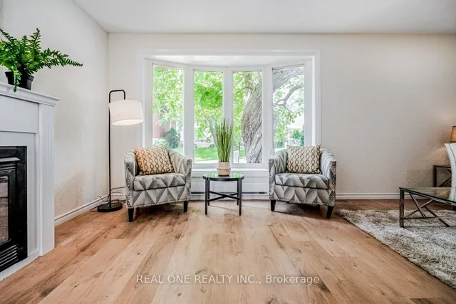 Additional image 4 of 2 Highview Tr