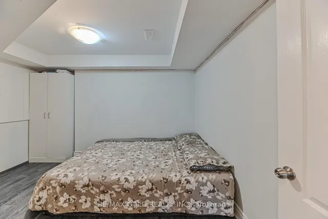 Additional image 24 of 24 Earth Star Tr