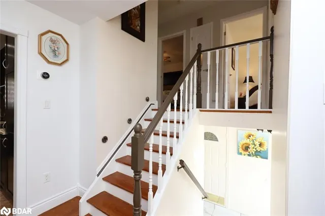 Additional image 19 of 32 Coniston Ave