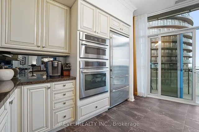 Additional image 21 of 50 Absolute Ave Unit PH3