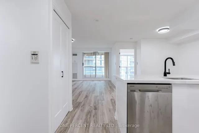 Additional image 8 of 7 Lorraine Dr Unit 1509