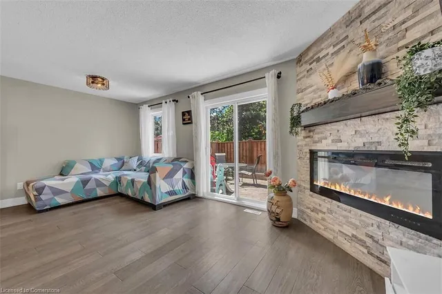 Additional image 16 of 2200 Glenwood School Dr Unit 42