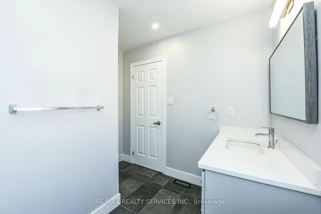 Additional image 29 of 530 Driftcurrent Dr Unit 29