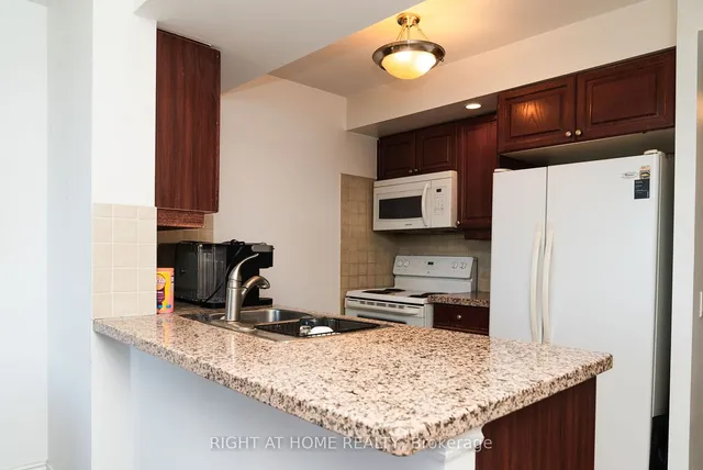 Additional image 8 of 10 Northtown Way Unit 1814