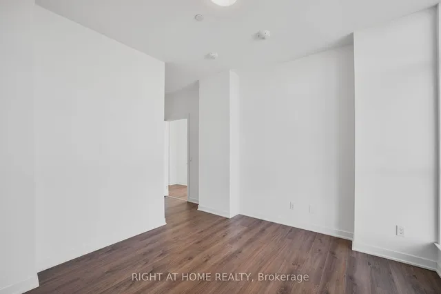 Additional image 25 of 405 Dundas St Unit PH05