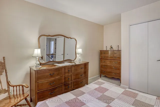 Additional image 24 of 42 Summerside Cres