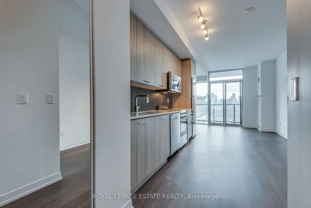Additional image 4 of 105 George St Unit 1215