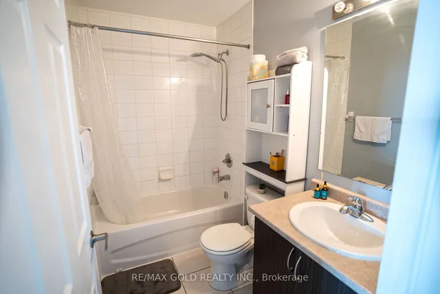 Additional image 18 of 54 Sky Harbour Dr Unit 306