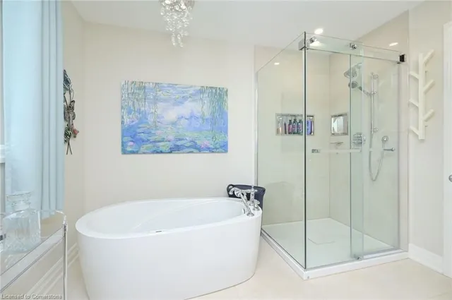 Additional image 28 of 14 Penrose Crt