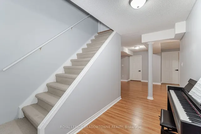 Additional image 32 of 7129 Gillespie Lane