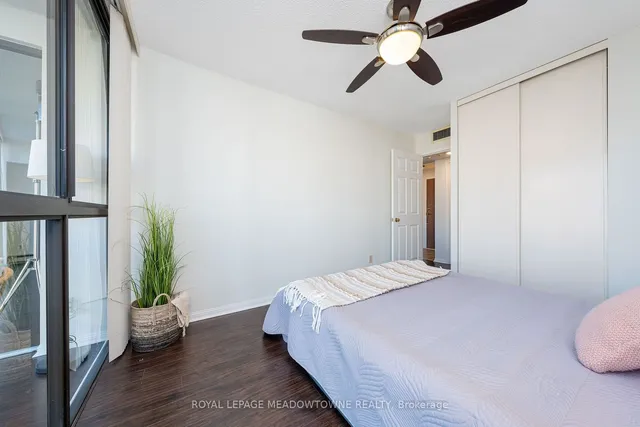 Additional image 24 of 1240 Marlborough Crt Unit 805