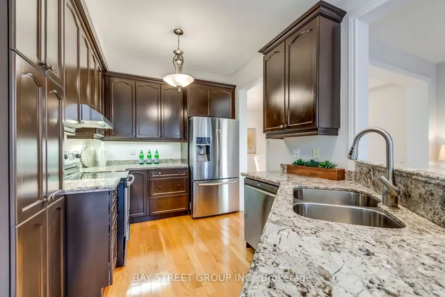 Additional image 10 of 1277 Craigleith Rd