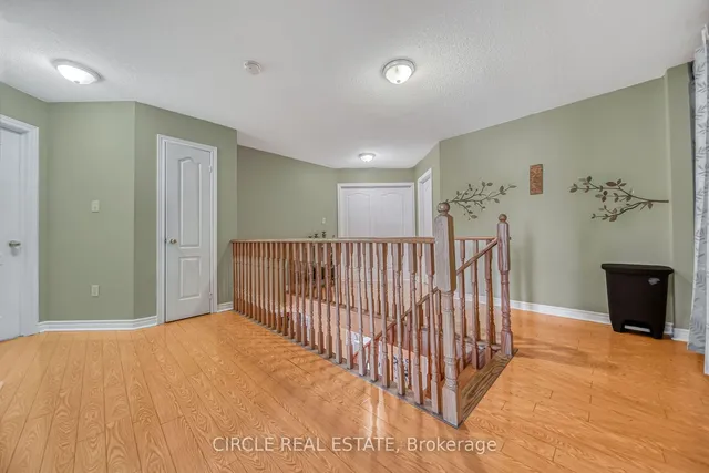 Additional image 20 of 82 Amaranth Cres