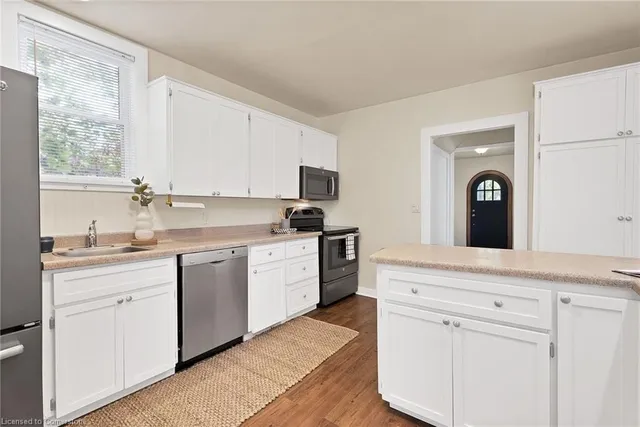 Additional image 15 of 295 Plains Rd