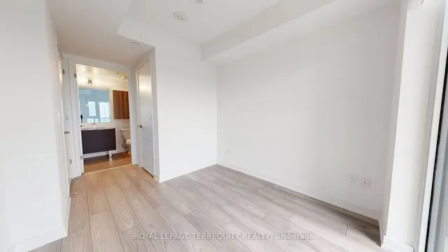 Additional image 25 of 8 Tippett Rd Unit 809