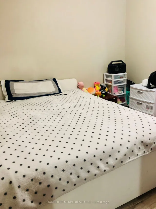 Additional image 10 of 50 Scarborough Golf Club Rd Unit 190