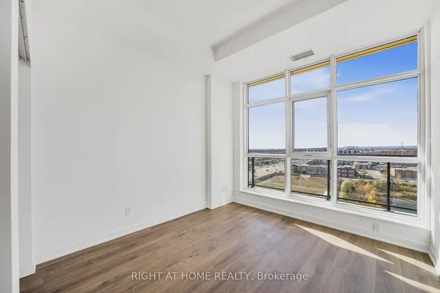 Additional image 8 of 405 Dundas St Unit PH05