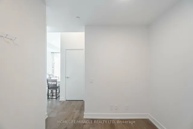 Additional image 7 of 215 Veterans Dr Unit 811