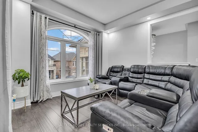 Additional image 9 of 88 Lola Cres