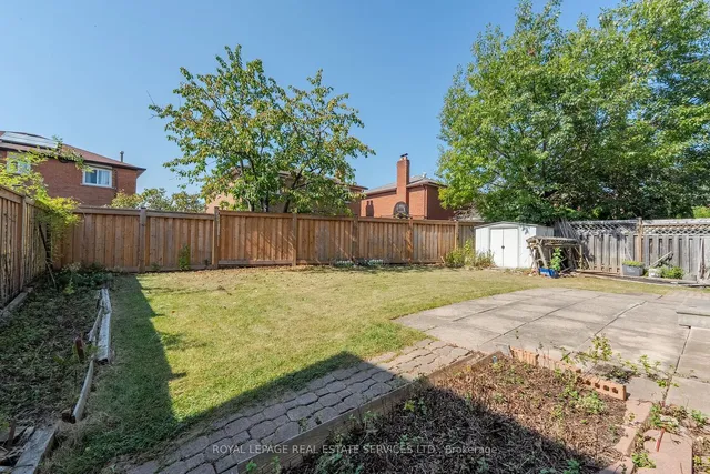 Additional image 34 of 2104 Laurelwood Dr