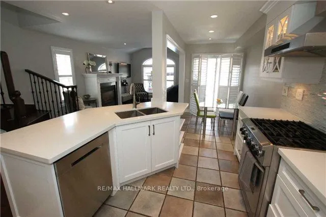 Additional image 7 of 6873 Shade House Crt