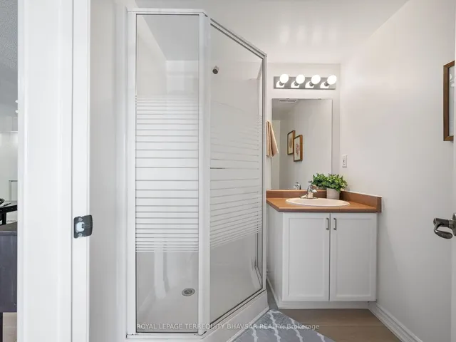 Additional image 27 of 2065 Appleby Line Unit 212