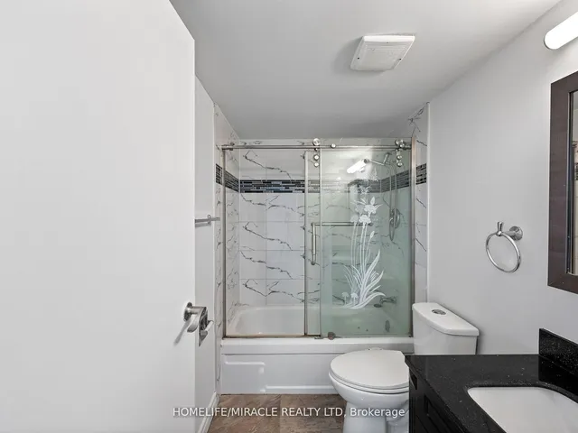 Additional image 33 of 4 Kings Cross Rd Unit 1412