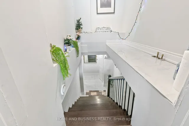 Additional image 27 of 5851 O'meara St