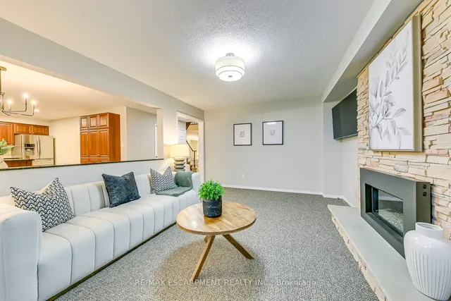 Additional image 8 of 435 March Cres