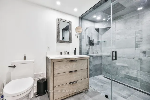 Additional image 33 of 138 Cavendish Crt