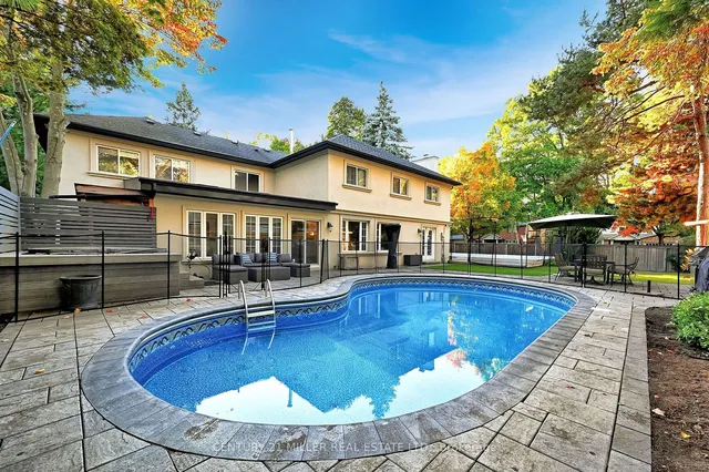 Additional image 33 of 1459 Durham St