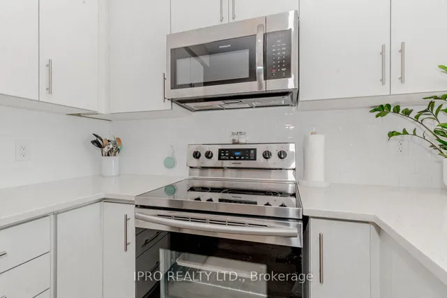 Additional image 11 of 128 Grovewood Common Unit 318