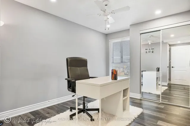 Additional image 28 of 59 Kenninghall Blvd Unit 2