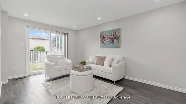 Additional image 16 of 1575 Shale Oak Mews